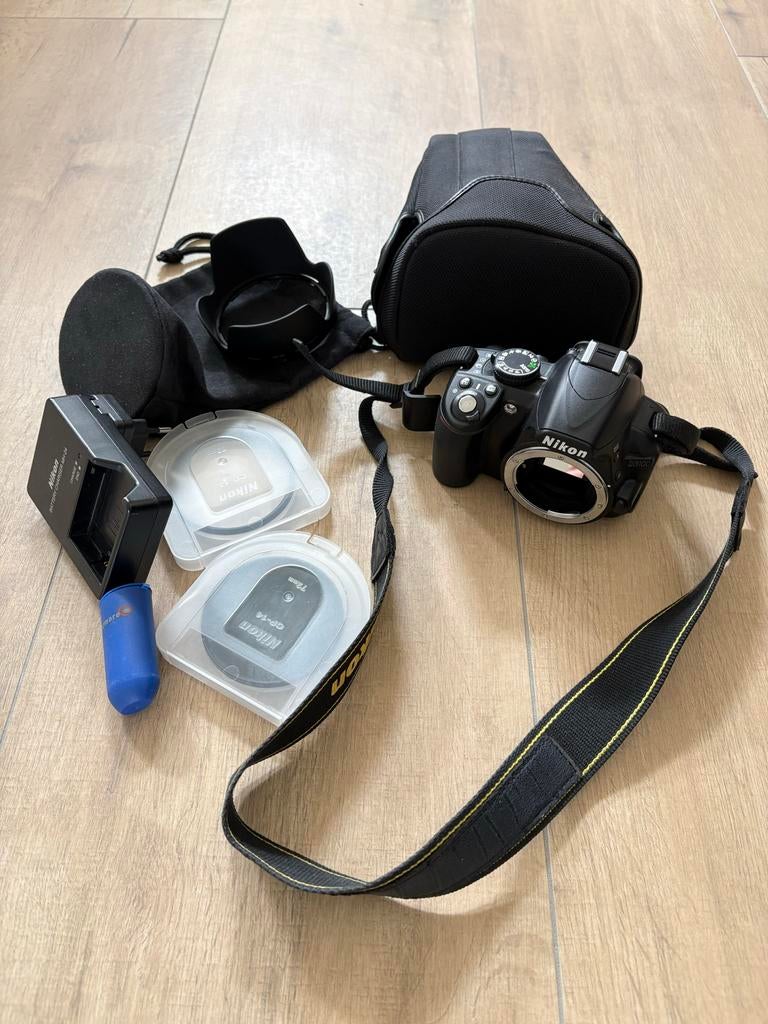 Nikon D3100 Spiegelreflexcamera met accessoires, Audio, Tv en Foto, Fotocamera's Digitaal, Ophalen, Gebruikt, Spiegelreflex, Nikon