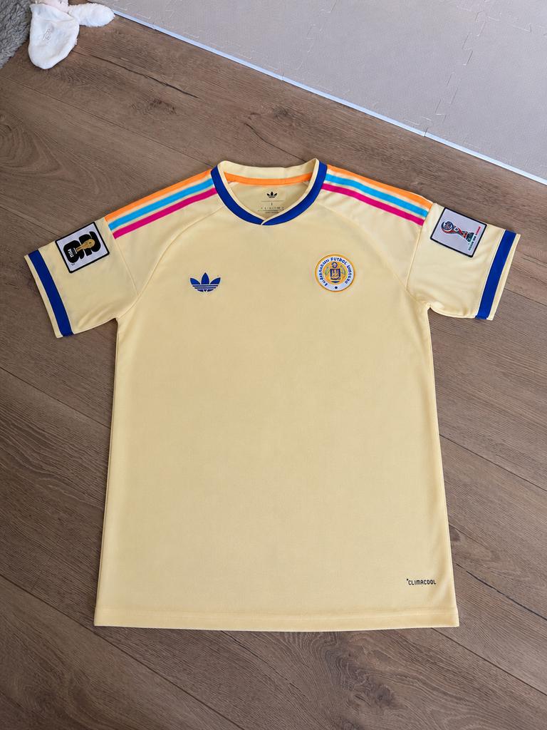 Curaçao WK 2026 Uitshirt - Maat M, L & XL, Sport en Fitness, Voetbal, Maat L, Ophalen of Verzenden, Nieuw, Shirt