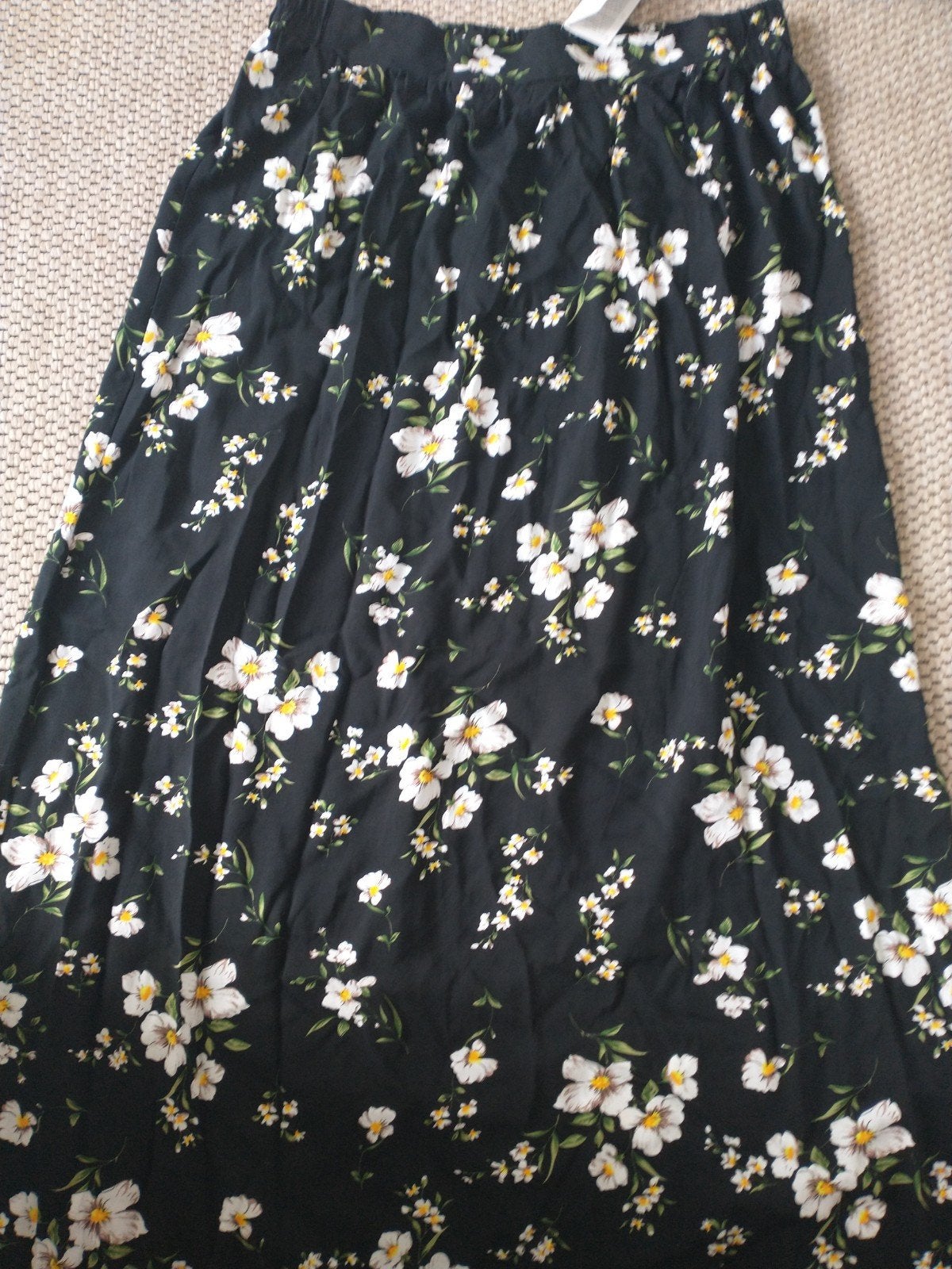 Romantische rok maat 44 van dunne viscose elastiek taille, Kleding | Dames, Zwart, Maat 42/44 (L), Nieuw, Ophalen of Verzenden