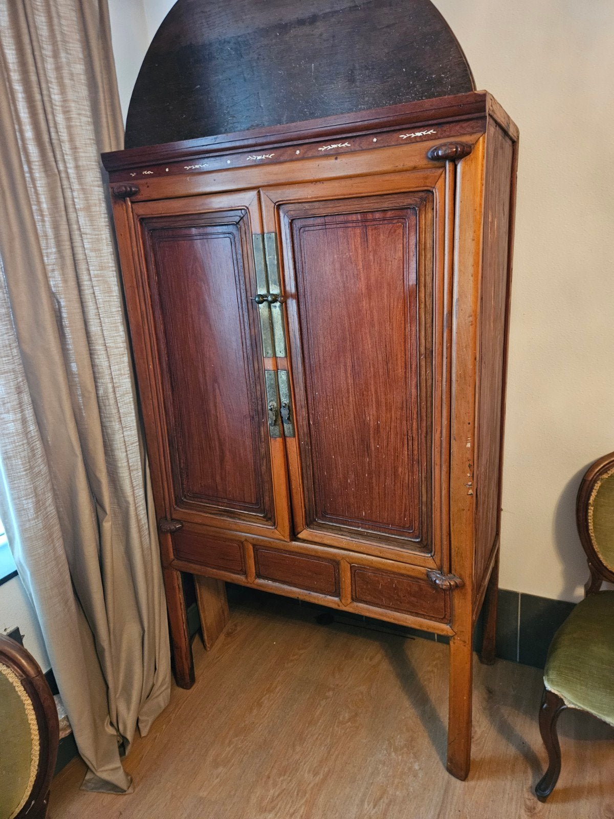 Antieke Chinese Kast met Inlegwerk, Ophalen