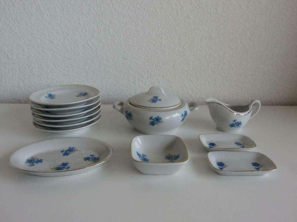 Vintage Wit met blauwe bloemetjes diner poppenserviesje, Ophalen of Verzenden
