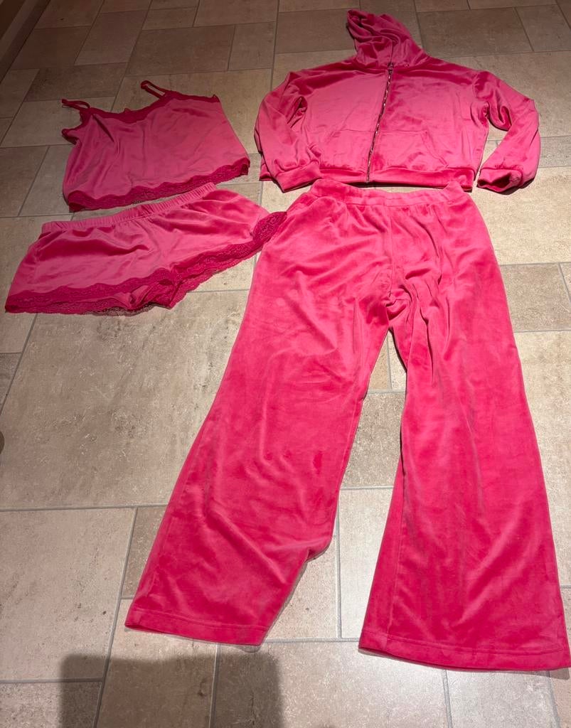 Hunkemöller 4 delig maat s, Mi, Zo goed als nieuw, Mi, Roze