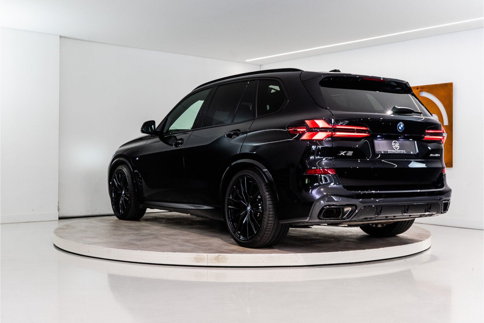 BMW X5 xDrive50e M-Sport Pro 490PK | Harman/Kardon | Pano |, 12 maanden, Gebruikt, 2395 kg, Zwart