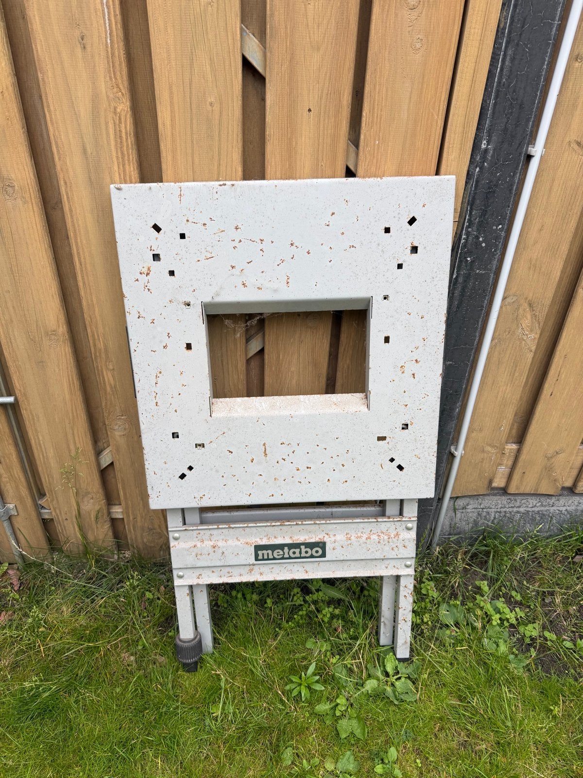 Metabo werkbank/zaagtafel onderstel, Doe-het-zelf en Verbouw, Ophalen, Gebruikt, Minder dan 70 cm, Inklapbaar