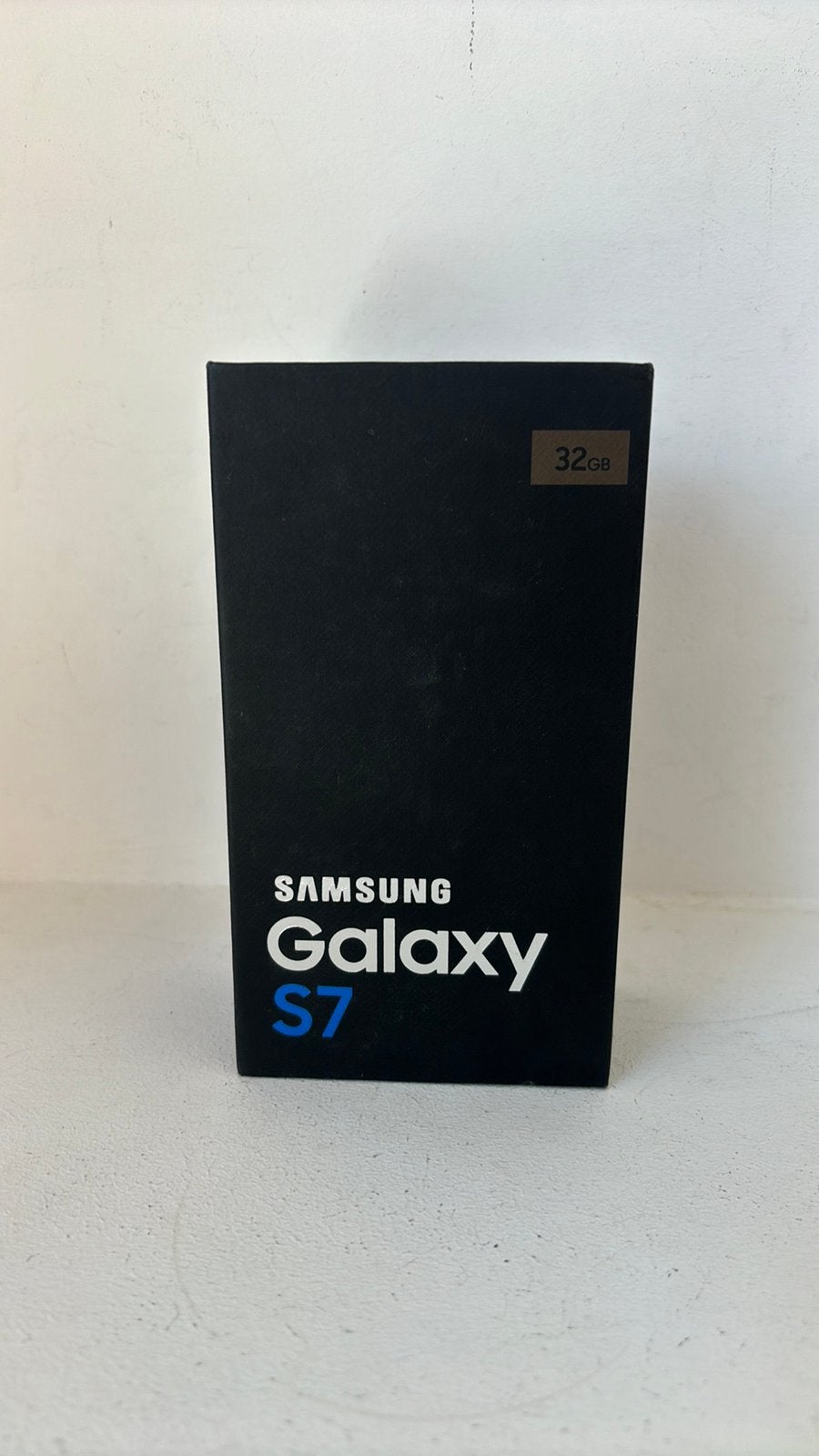Samsung S7 telefoon doos, 32 GB, Ophalen of Verzenden, Zo goed als nieuw, Zwart