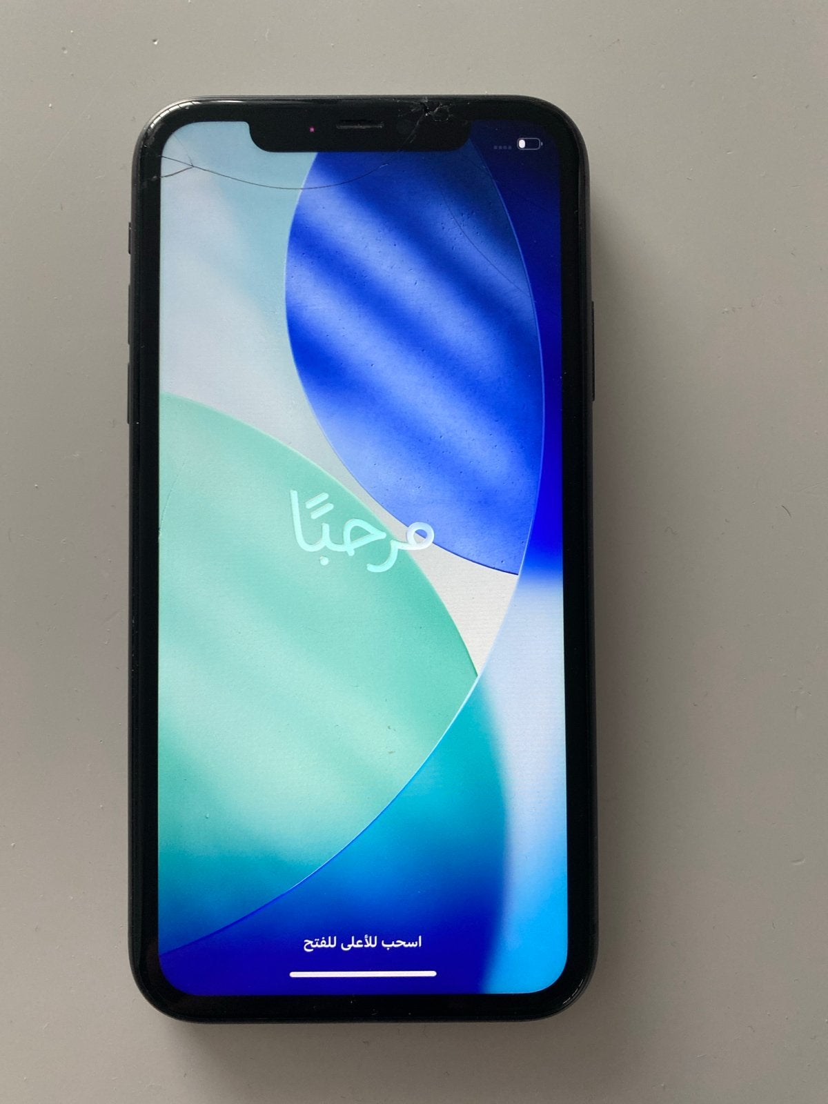 iPhone 11 - Zwart - Gebruikt met barst in scherm, Telecommunicatie, Ophalen, Gebruikt, Zwart, IPhone 11