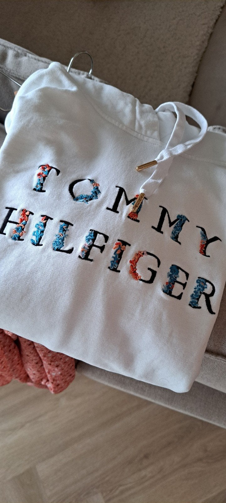 Tommy Hilfiger Hoodie, Kleding | Dames, Truien en Vesten, Wit, Ophalen of Verzenden, Zo goed als nieuw, Maat 34 (XS) of kleiner