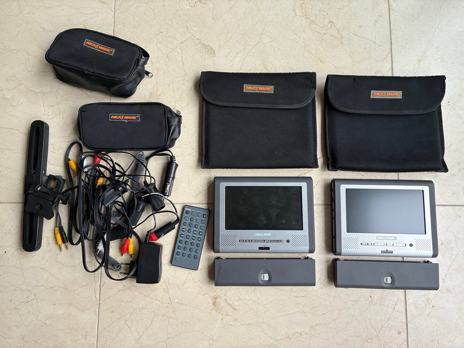 Nextbase Portable DVD Spelers Set - Compleet met Accessoires, Audio, Tv en Foto, Dvd-spelers, Ophalen, Gebruikt, Overige merken