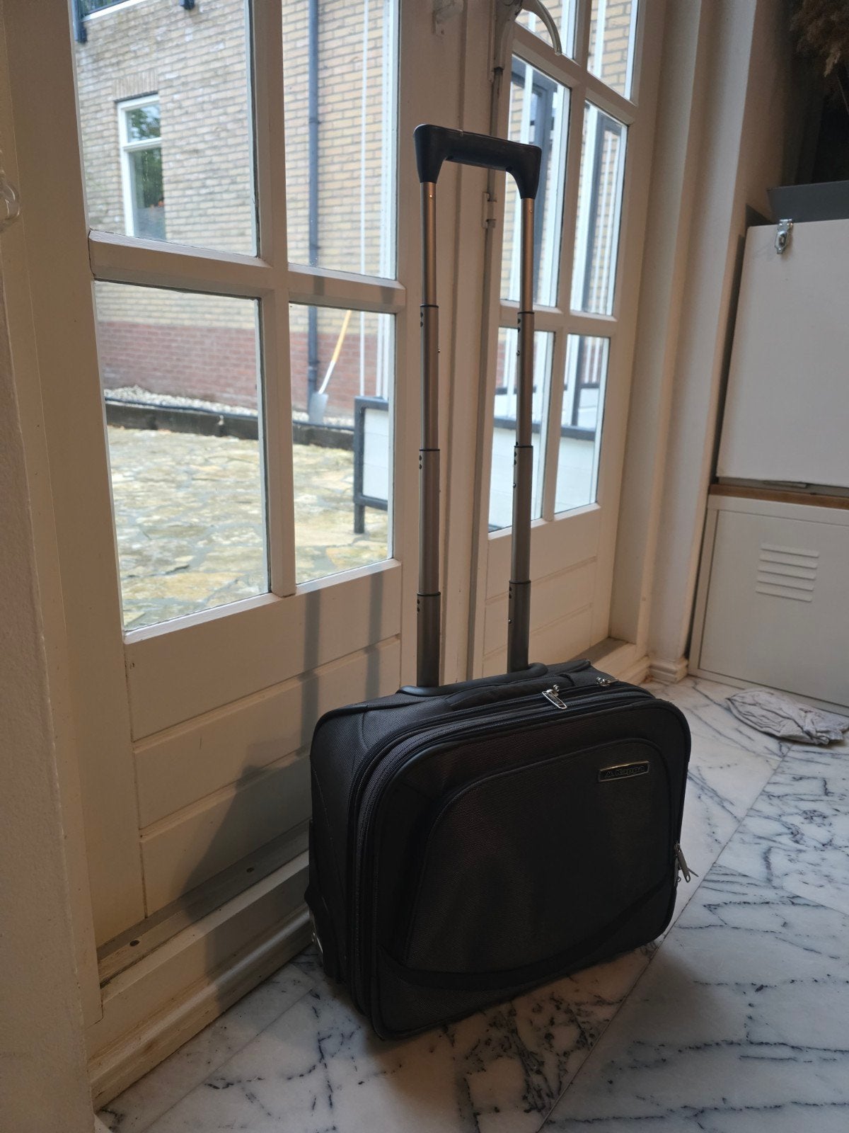 Laptop trolley koffer met uitschuifbare handgreep, Ophalen, 40 tot 60 cm, Wieltjes, Gebruikt