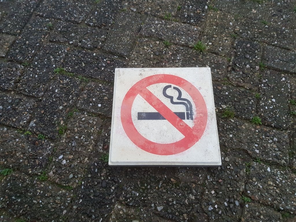 Niet roken tegel, Ophalen, Gebruikt, Minder dan 5 m², Beton