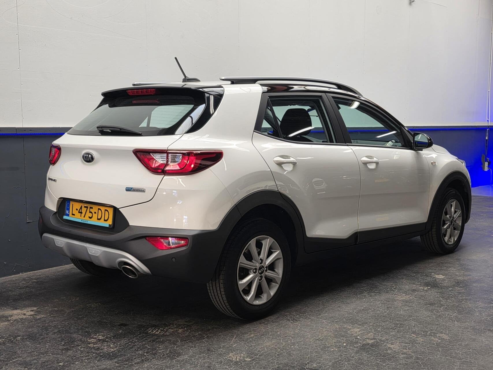 Kia Stonic 1.0 T-GDi MHEV DynamicLine | CarPlay | Camera | C, Auto's, Kia, Voorwielaandrijving, Gebruikt, Euro 6, Leder en Stof