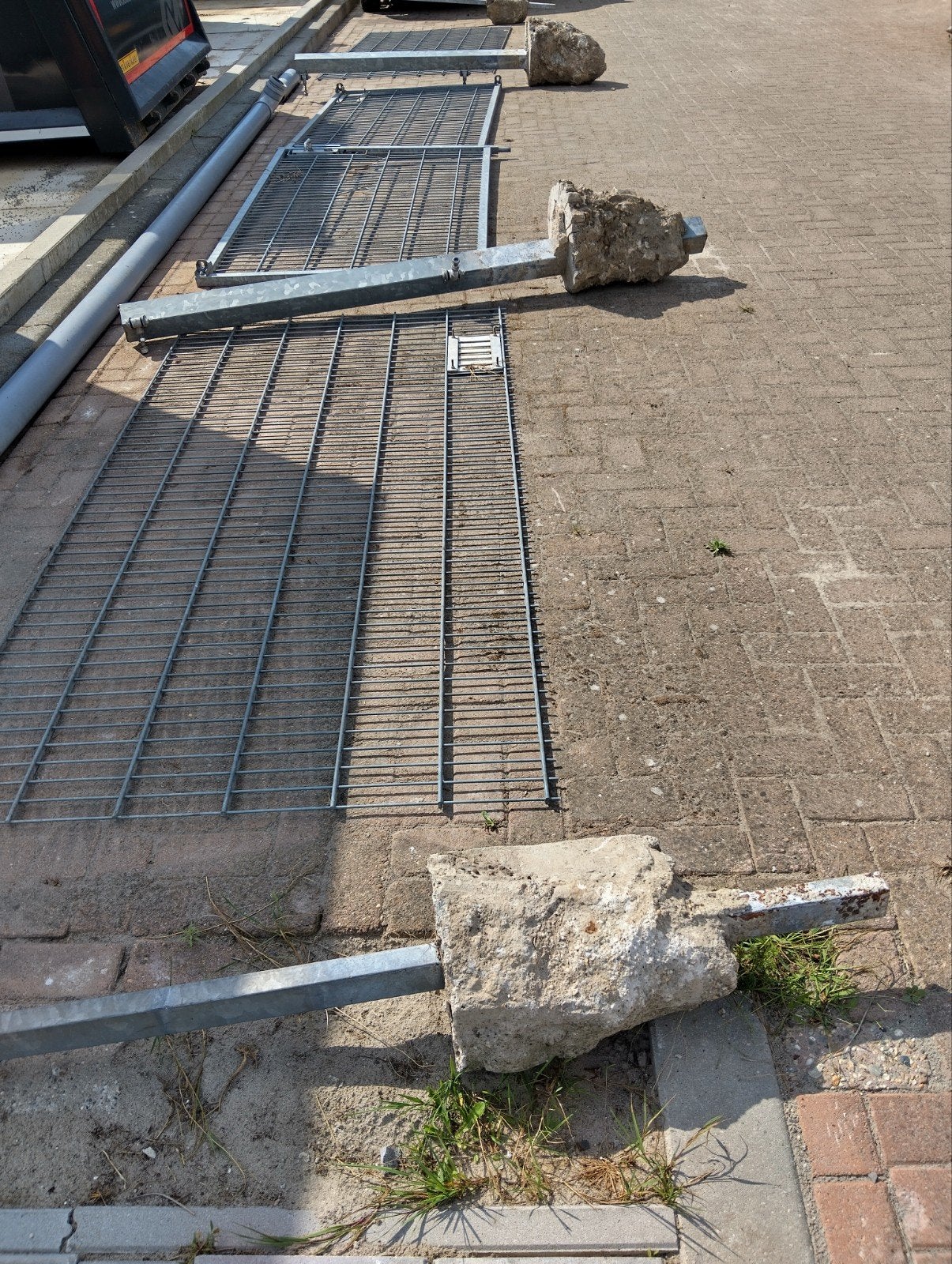 Toegangspoort dubbelstaafs hekwerk, Tuin en Terras, Ophalen, Gebruikt, IJzer