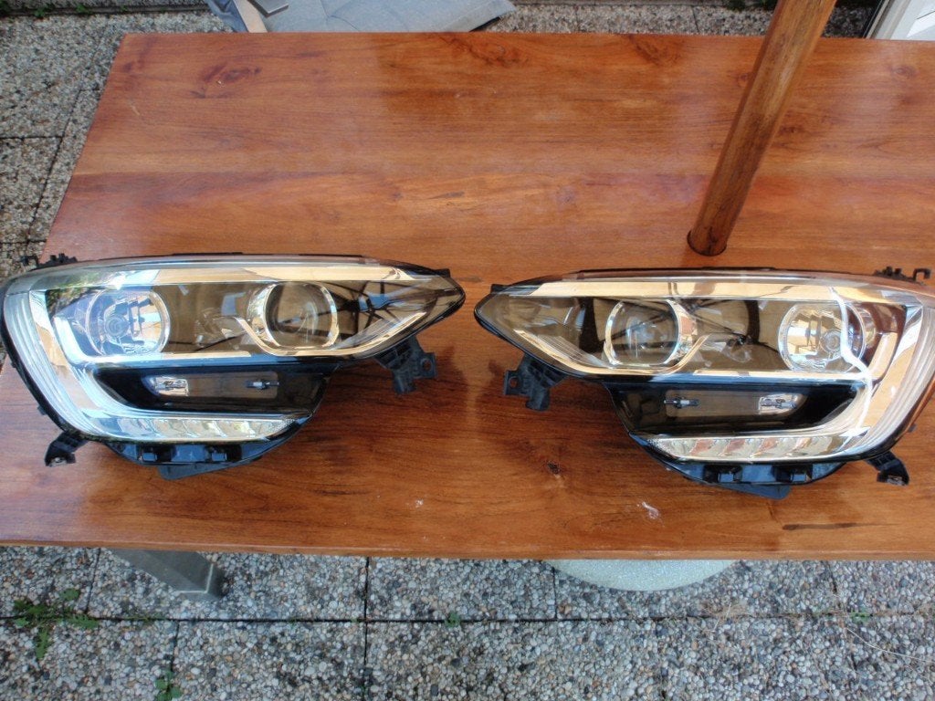 koplampen Megane 4, 2018, li+re ,perfecte staat,h7 led,mooi, Ophalen, Gebruikt, Renault