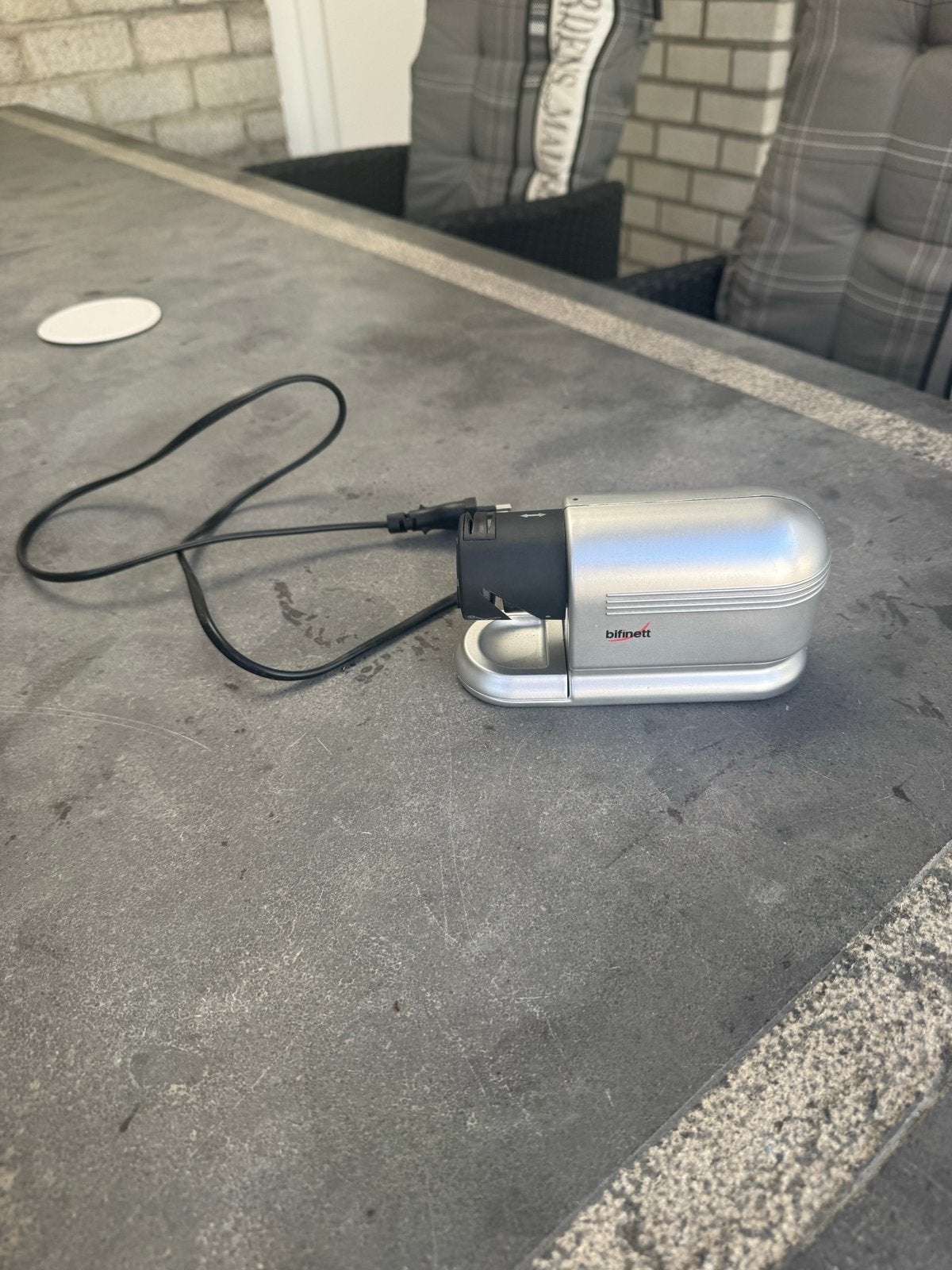 Bifinett elektrische messenslijper - KH1143, Overige typen, Zilver, Ophalen of Verzenden, Zo goed als nieuw