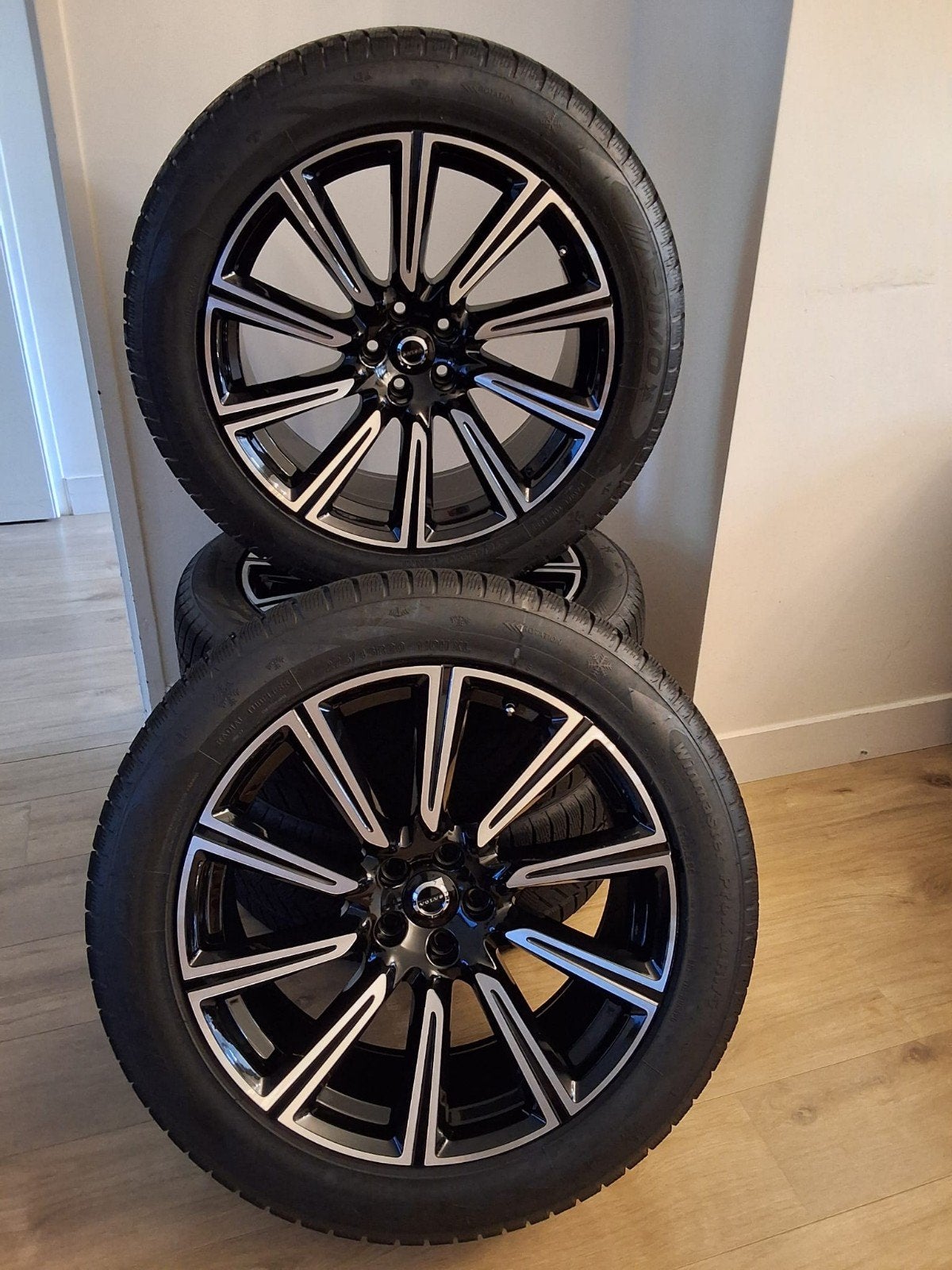 Volvo XC90,,,20inch velgen met winterbanden 275/45R20 NIEUWE, Auto-onderdelen, 275 mm, Banden en Velgen, Nieuw, Personenwagen