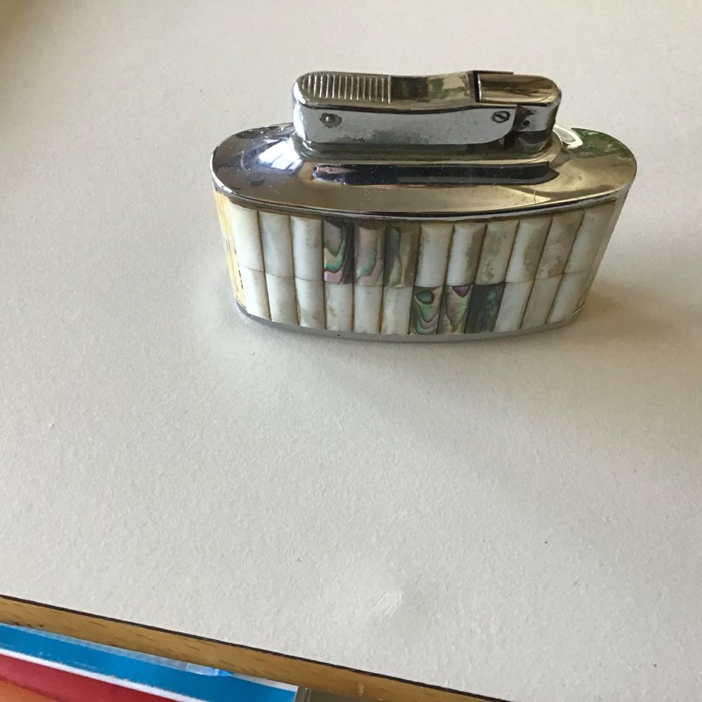 Vintage Aansteker met Parelmoer Inleg, Ophalen of Verzenden, Gebruikt, Aansteker