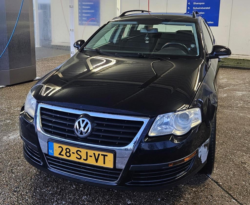 Volkswagen Passat 1.6 FSI - APK: 19-03-2027, Zwart, 4 cilinders, Zwart, Origineel Nederlands