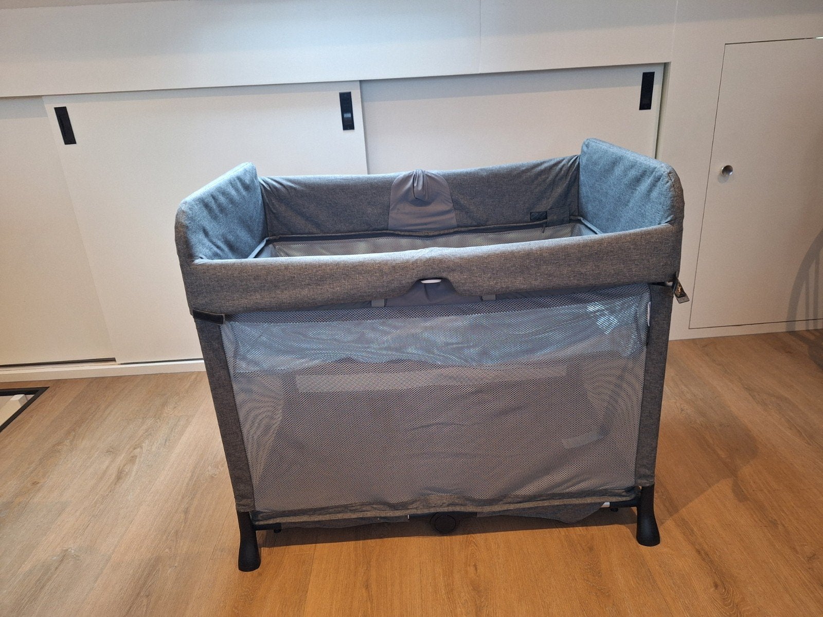 Bugaboo Stardust Reisbedje - Compact en Comfortabel, Ophalen, Zo goed als nieuw, Reisbedje