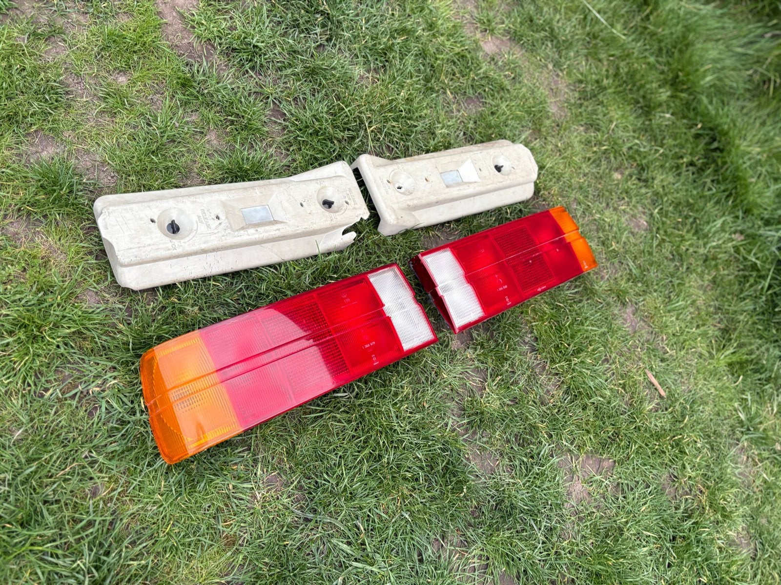Bmw e30 type 1 rechter achterlicht in nette staat, Auto-onderdelen, Verlichting, Ophalen of Verzenden, Gebruikt, BMW