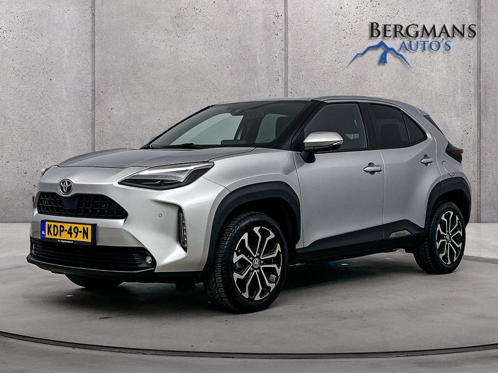 Toyota Yaris Cross 1.5 Hybrid First Edition // KEYLESS // ST