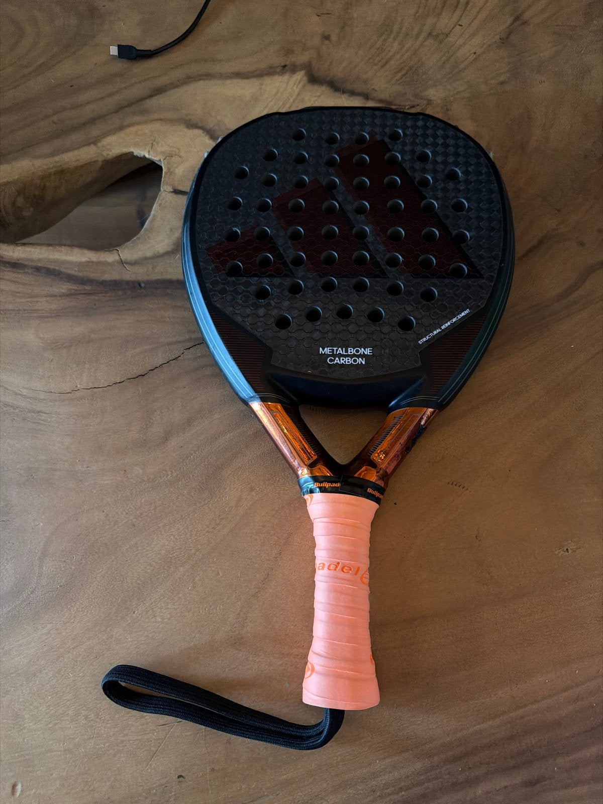 Adidas Metalbone Carbon Padelracket - Zo goed als nieuw, Ophalen of Verzenden, Zo goed als nieuw, Padelracket