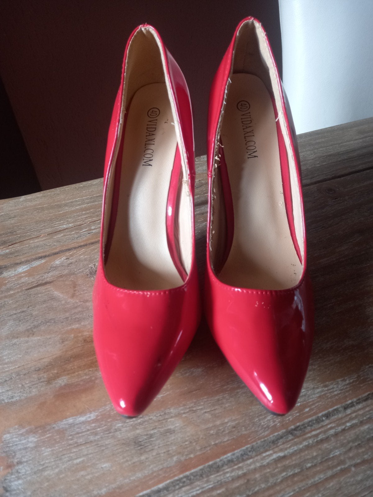 Mooie rode pumps maat 40, Kleding | Dames, Schoenen, Ophalen of Verzenden, Zo goed als nieuw, Rood