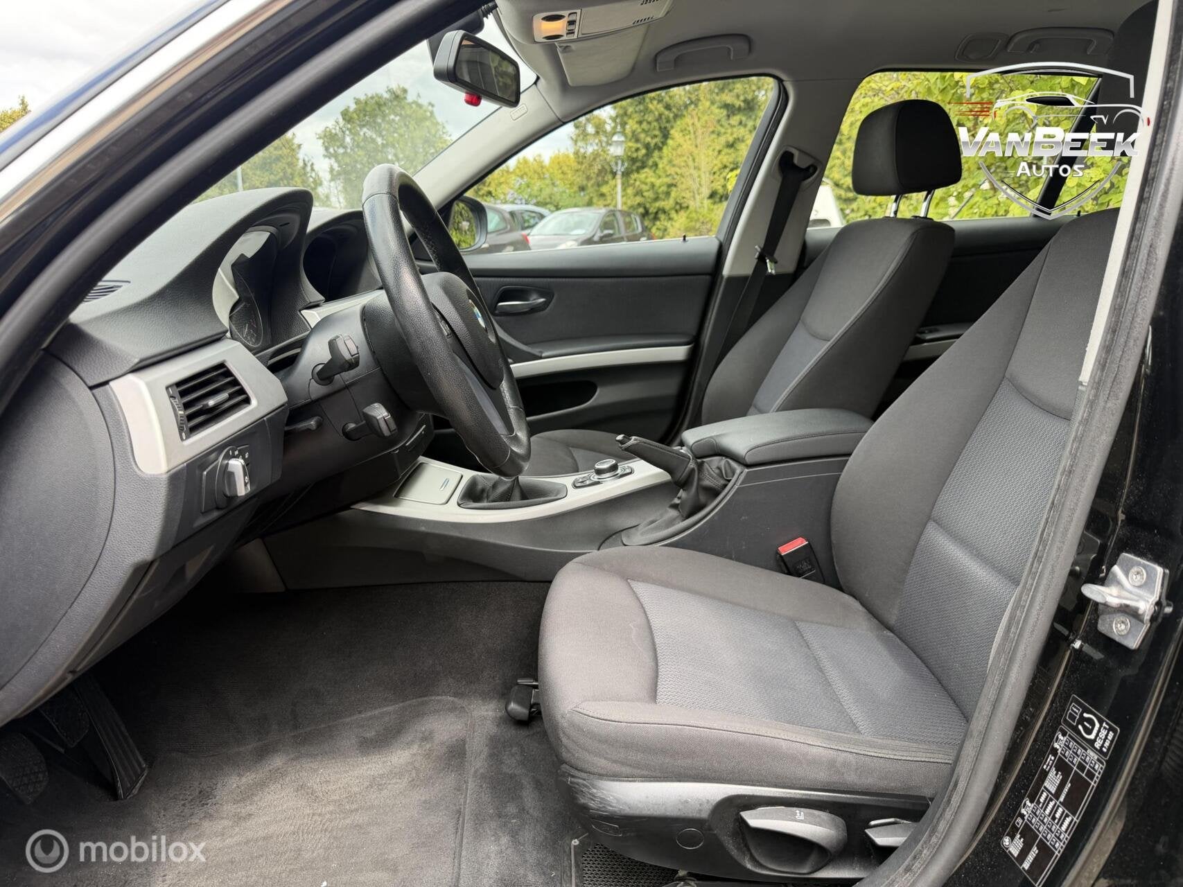 BMW 3-serie Touring 318i M-Pakket, Auto's, BMW, Euro 5, Achterwielaandrijving, Zwart, Origineel Nederlands