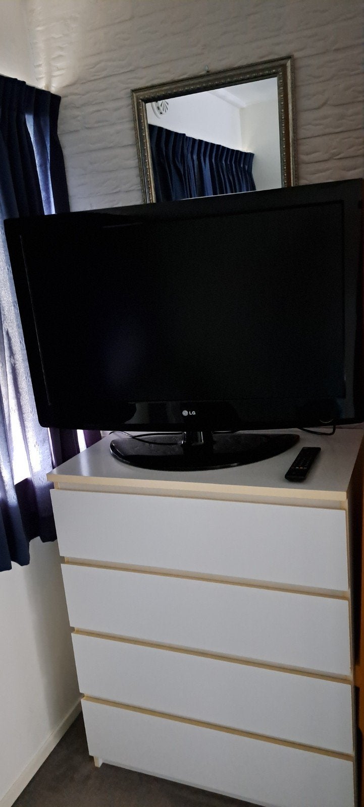 LG TV 37 inch met afstandsbediening, Ophalen, Gebruikt, 50 Hz, LG