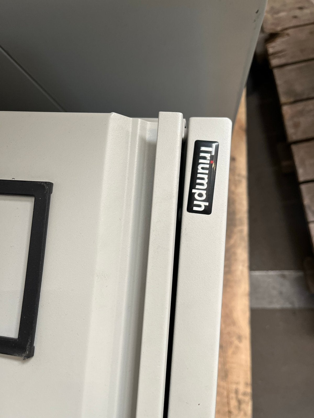 Triumph ladekast 101,5cm x 47cm, Ophalen, Minder dan 50 cm, Gebruikt, 100 tot 150 cm