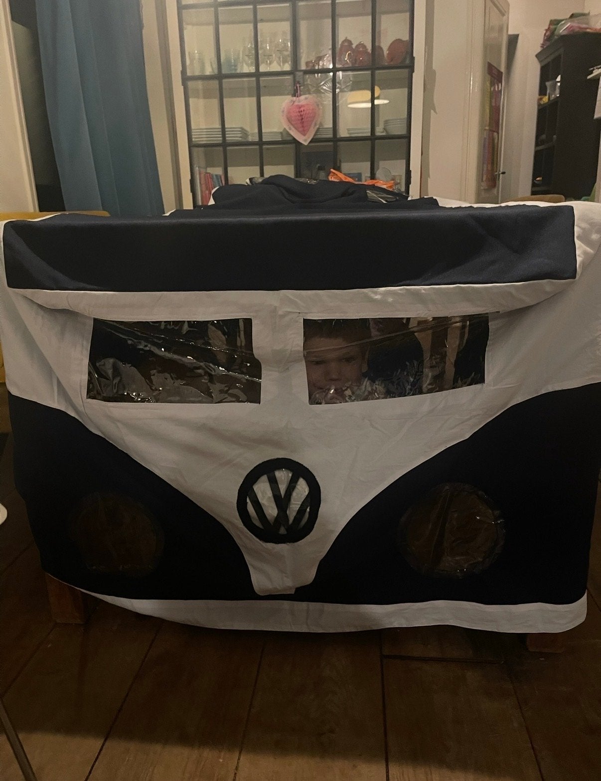 VW Bus Speelhuisje voor over tafel, Ophalen of Verzenden, Gebruikt