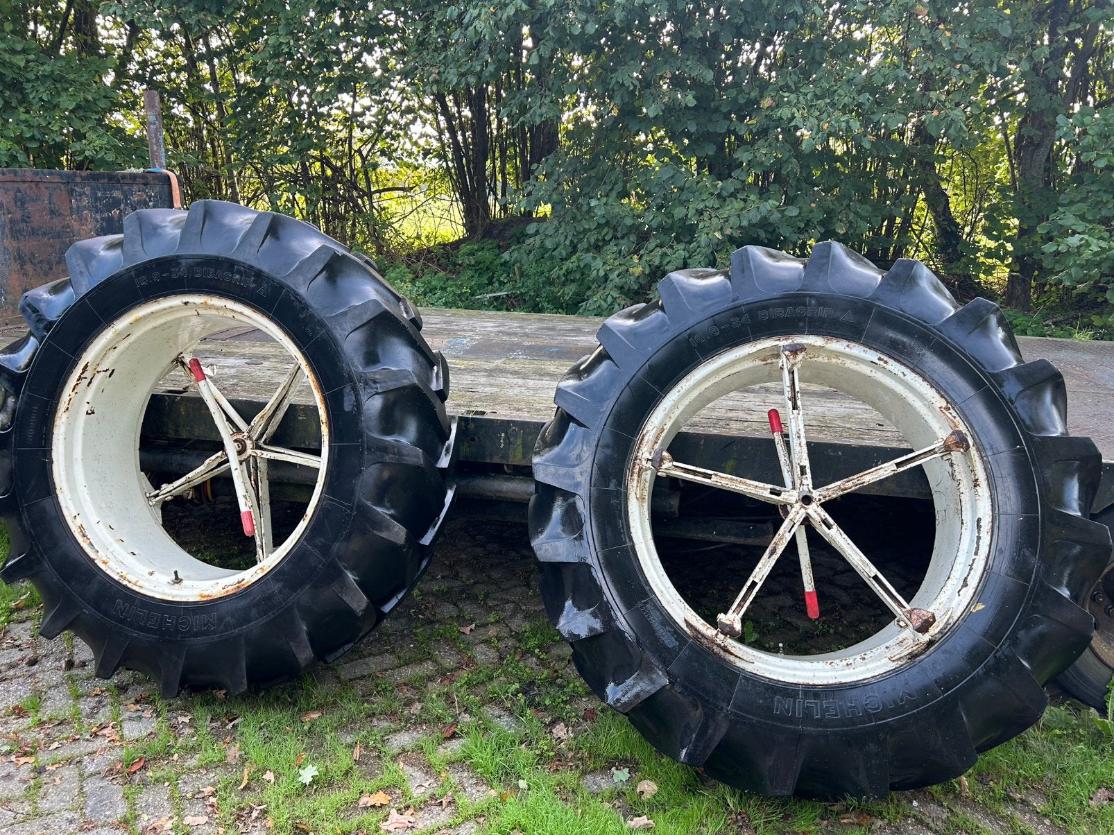 Michelin molcon bibagrip 16.9 - 34, Ophalen