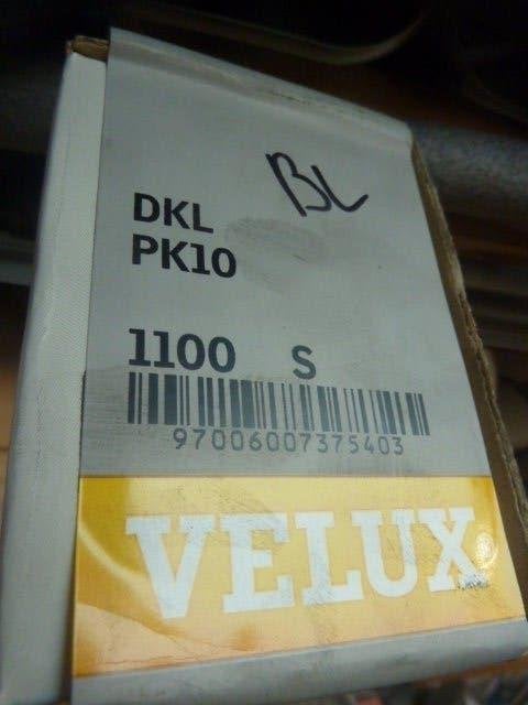 Nieuwe Velux verduisteringsgordijnen / PK10 ( 94 x 160 ), Ophalen of Verzenden, Geel, 77 cm, 142 cm