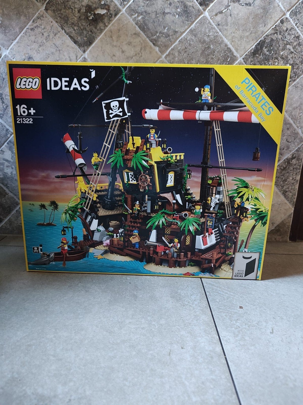 LEGO 21322 Piraten van Barracuda Baai, Ophalen of Verzenden, Nieuw