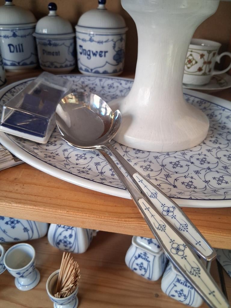 Blauw saks serviesgoed Jäger kahla Winterling winkel webshop, Ophalen of Verzenden, Nieuw, Overige stijlen, Kop(pen) en/of Schotel(s)