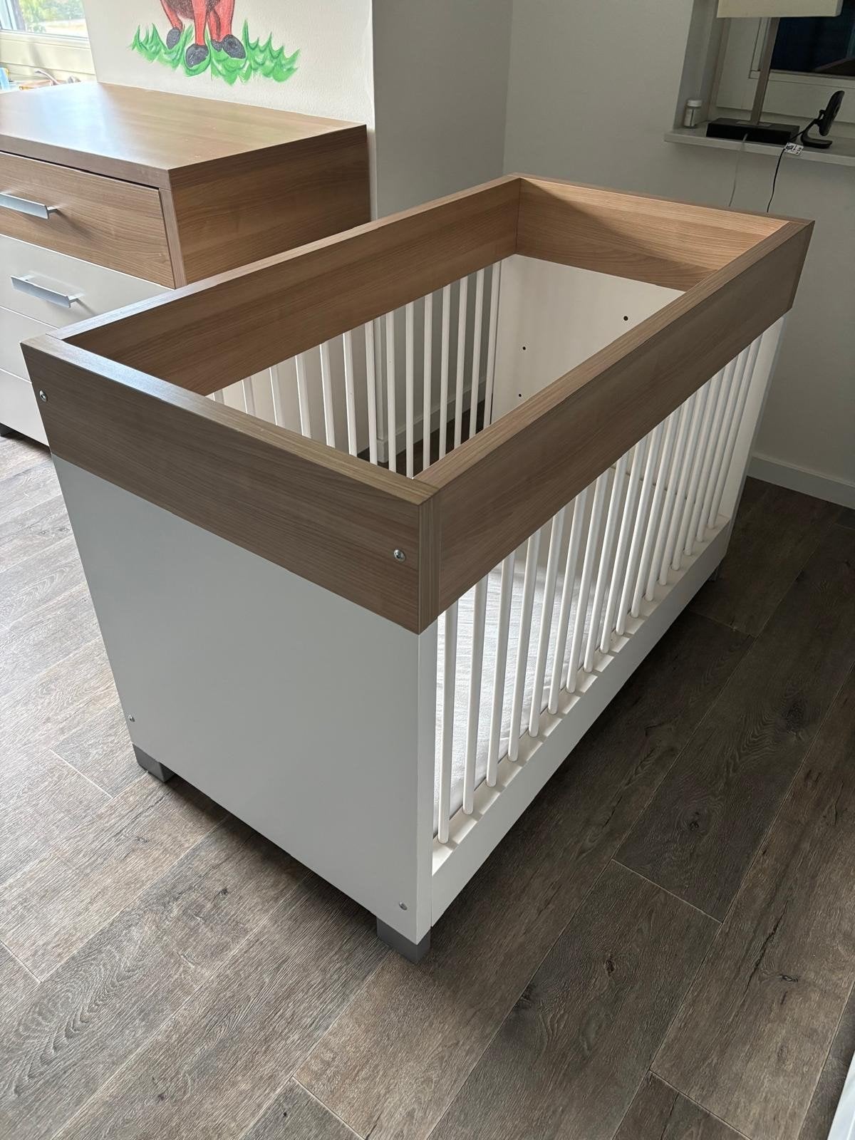 Ledikant en commode, Ophalen, Gebruikt, Minder dan 140 cm, Matras