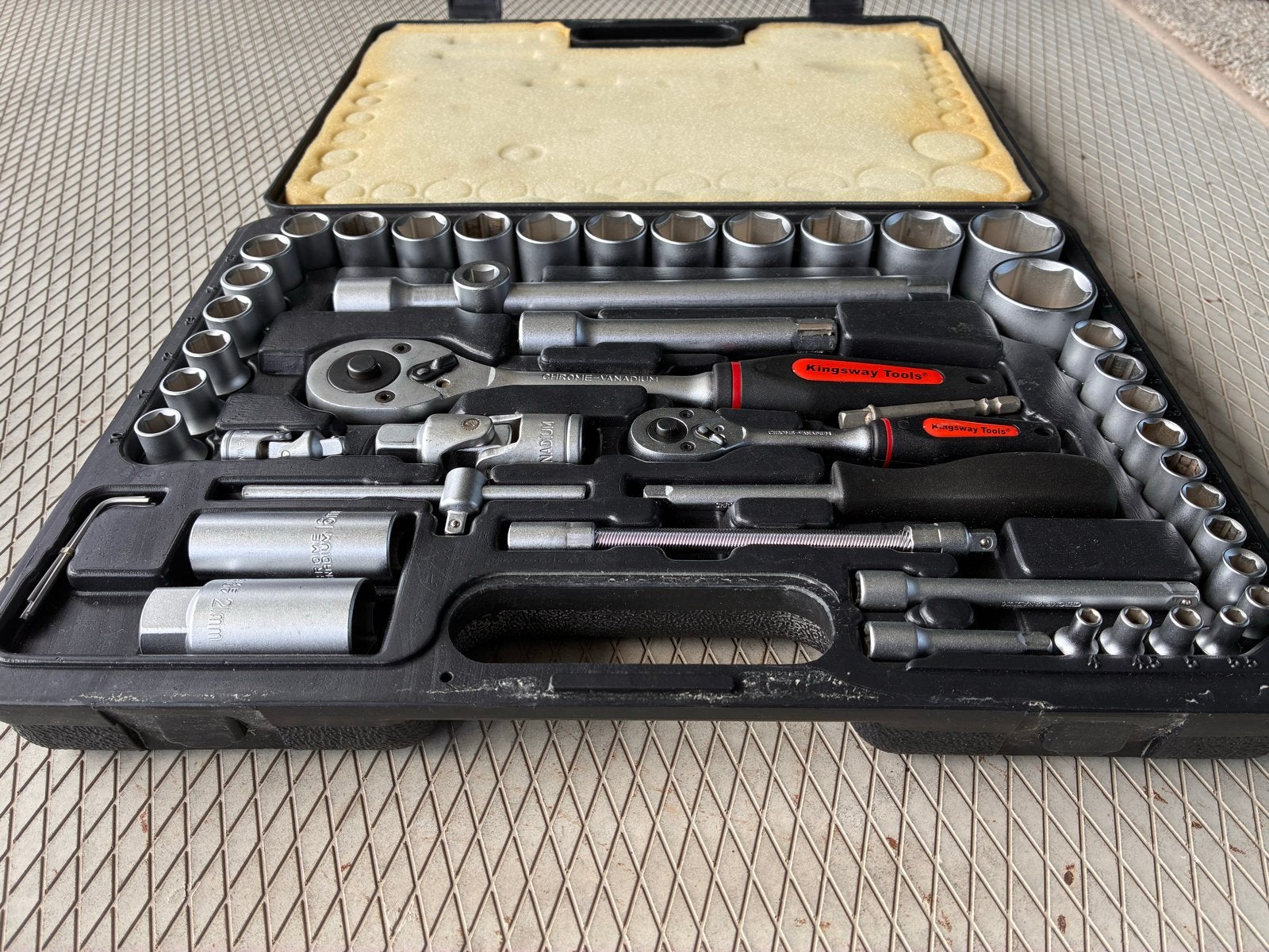 ZGAN 50 delige  Kingsway Tools Doppendoos Set - Complete set, Ophalen of Verzenden, Zo goed als nieuw, Gereedschapsset, Overige merken