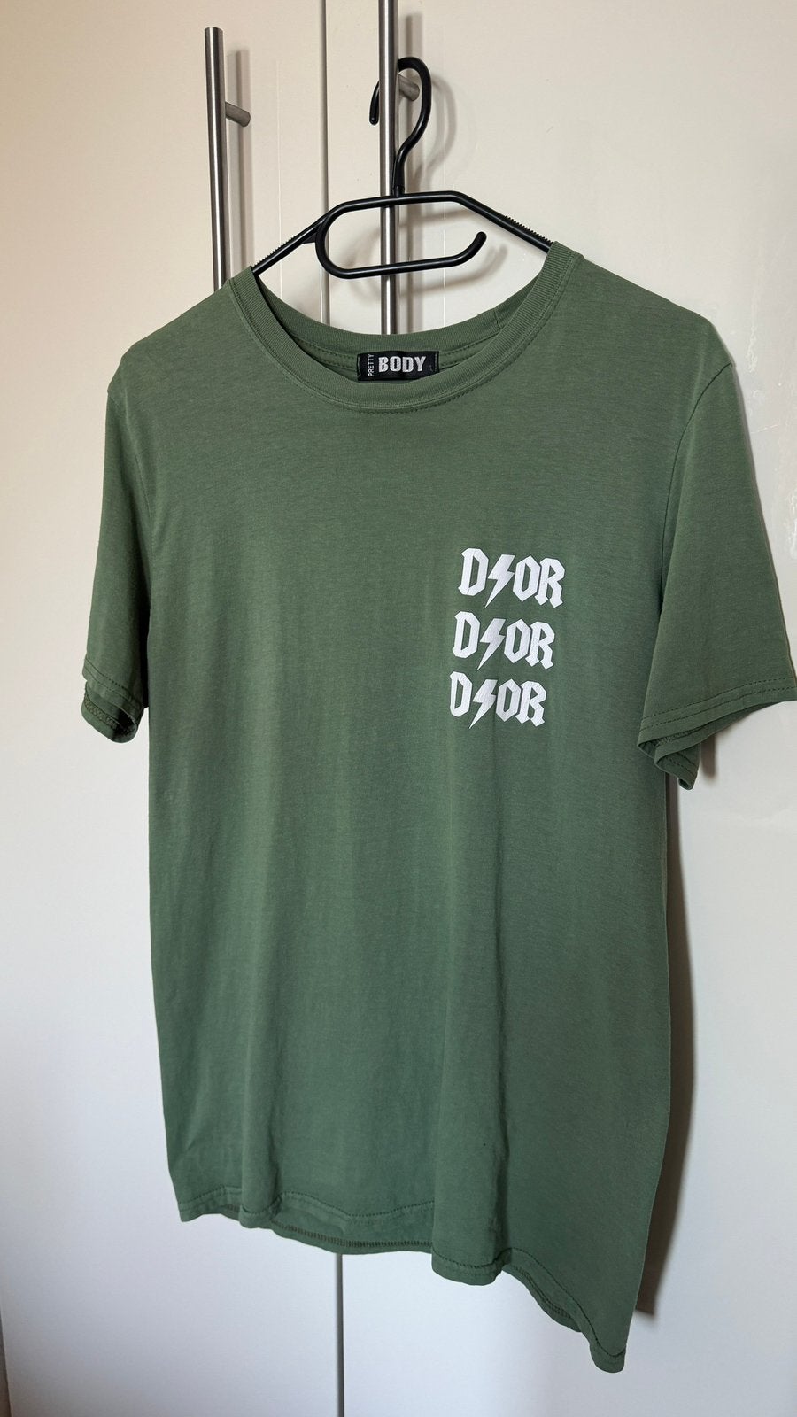 Groen dames t-shirt met tekst, Kleding | Dames, T-shirts, Ophalen of Verzenden, Zo goed als nieuw, Groen, Korte mouw