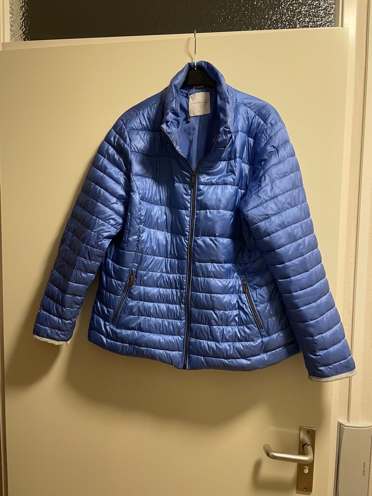 Nieuwe Rino & Pelle gewatteerde jas met capuchon, maat 46, Ophalen of Verzenden, Nieuw, Maat 46/48 (XL) of groter, Blauw