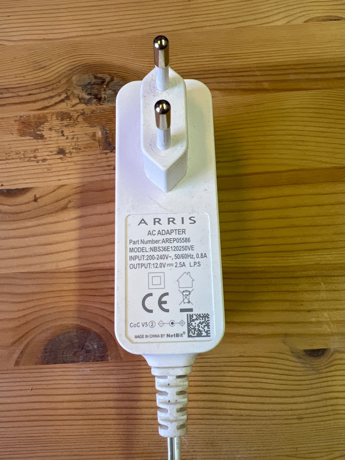 Arris AC Adapter AREP05886 - 12.0V 2.5A, Ophalen of Verzenden, Gebruikt