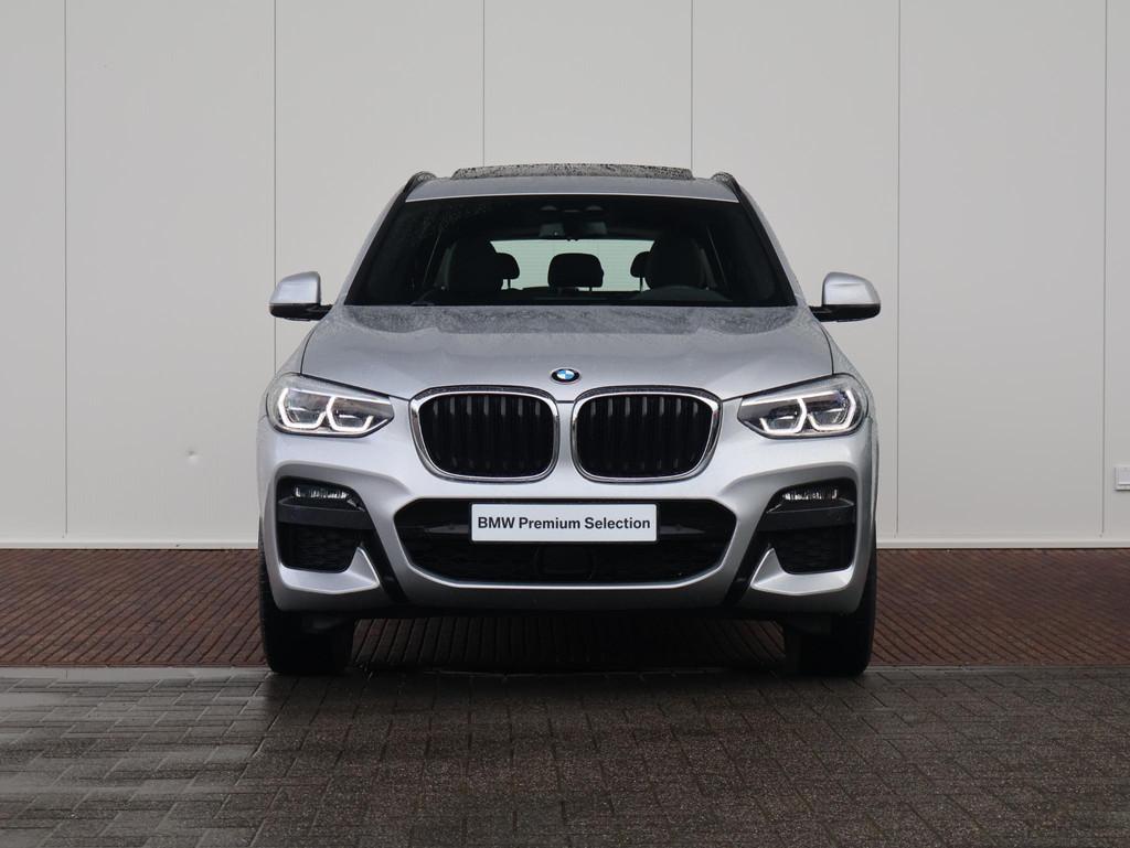 BMW X3 xDrive20i High Executive M-Sportpakket / Pano / Trekh, Auto's, BMW, Automaat, 1998 cc, 15 km/l, Gebruikt