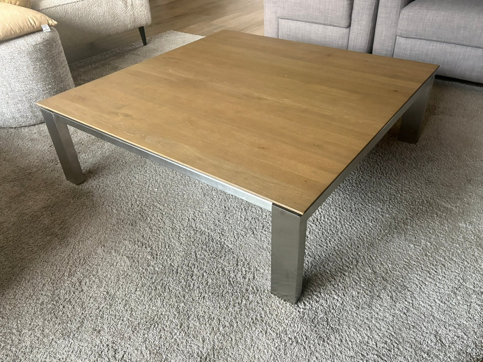 Modern eiken salon tafel, Huis en Inrichting, Ophalen, Zo goed als nieuw, Modern, 100 tot 150 cm