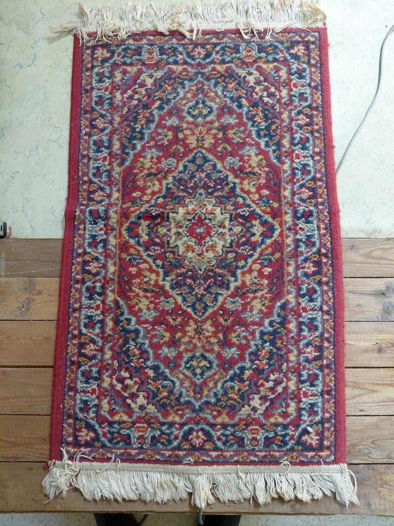 Vintage rood/blauw tapijt - 110 x 59 cm, Gebruikt, 100 tot 150 cm, Blauw, Vintage, Klassiek