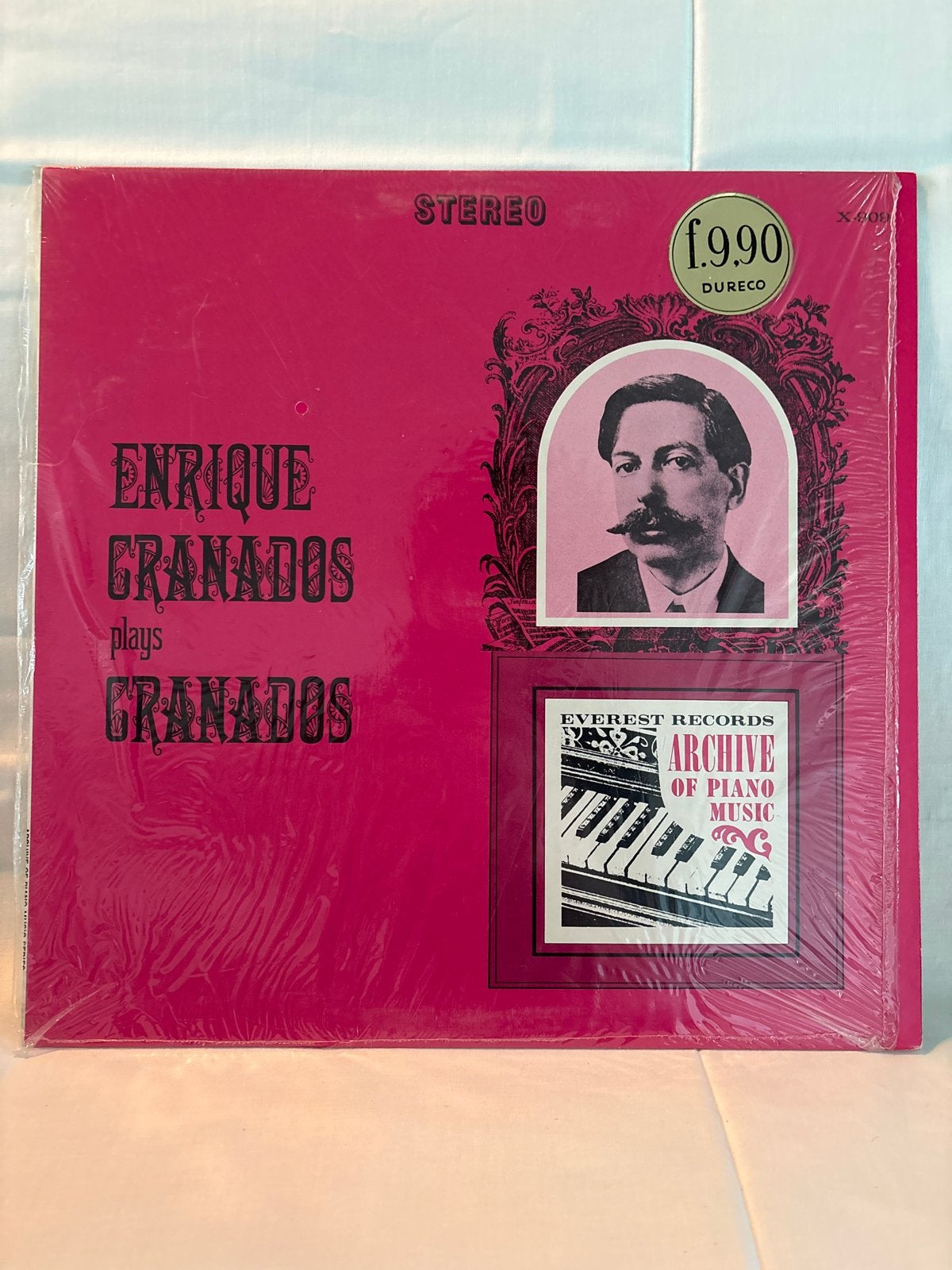 LP Enrique Granados Plays Granados - Klassieke LP, Cd's en Dvd's, LP, Overige componisten, Ophalen of Verzenden, Zo goed als nieuw
