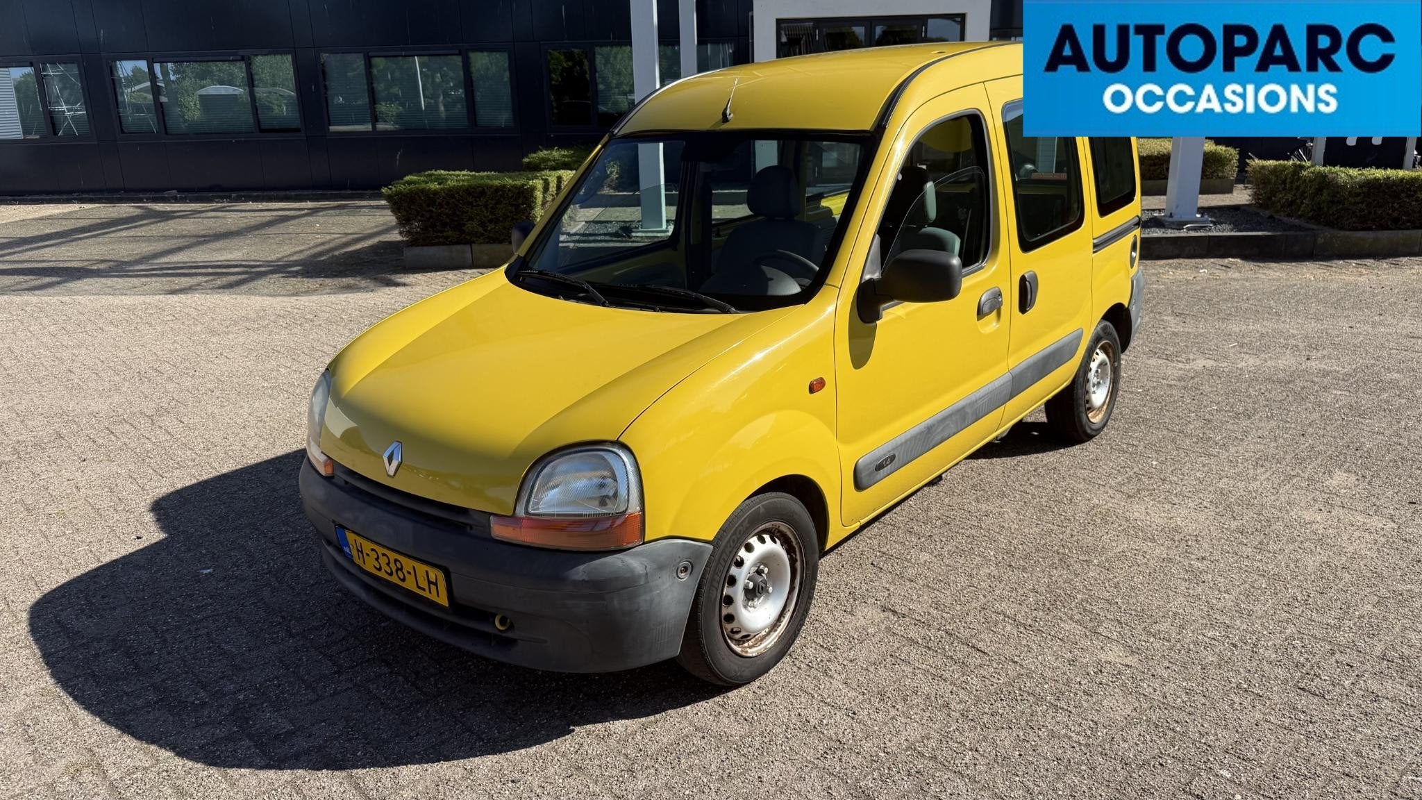Renault Kangoo 1.4 aut euro 2000 AUTOMAAT, MAG IN ALLE MILEU, Auto's, Stof, Bedrijf, Kangoo, 2 stoelen