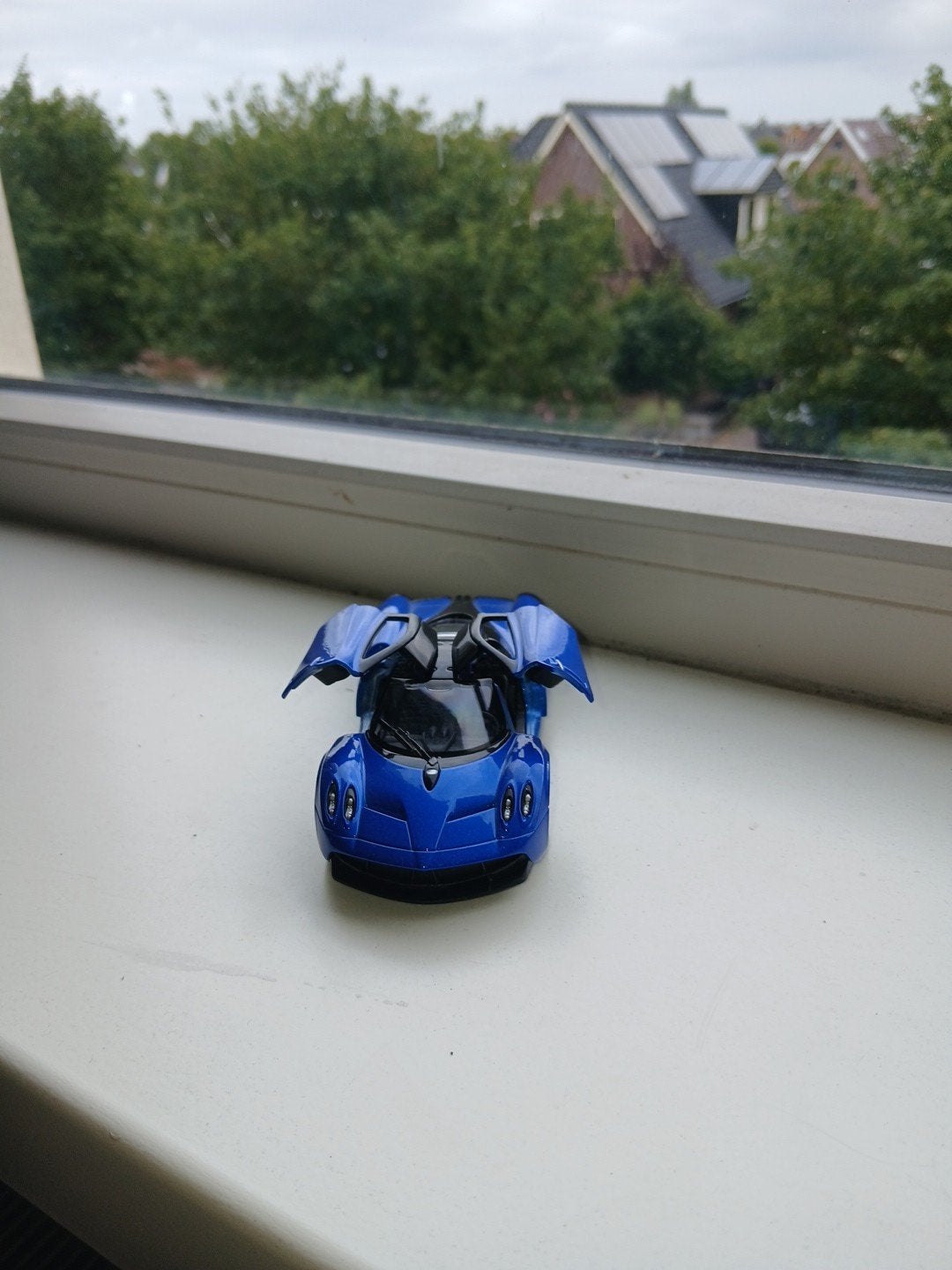 Blauwe Pagani Huayra modelauto met vleugeldeuren, Ophalen, Nieuw, Auto, Overige merken