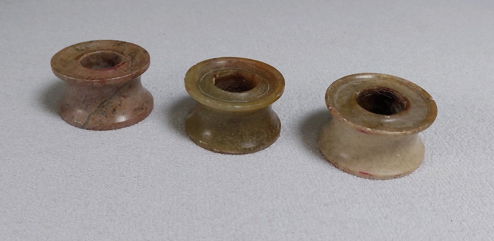 3 kaarsenstandaards speksteen, Ophalen of Verzenden, Overige materialen, Minder dan 25 cm