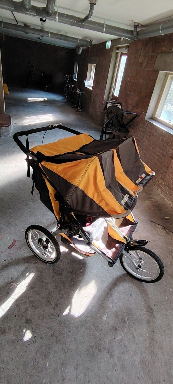 Mooie en stevige fietskar voor 2 kinderen, Kinderen en Baby's, Ophalen of Verzenden, Gebruikt