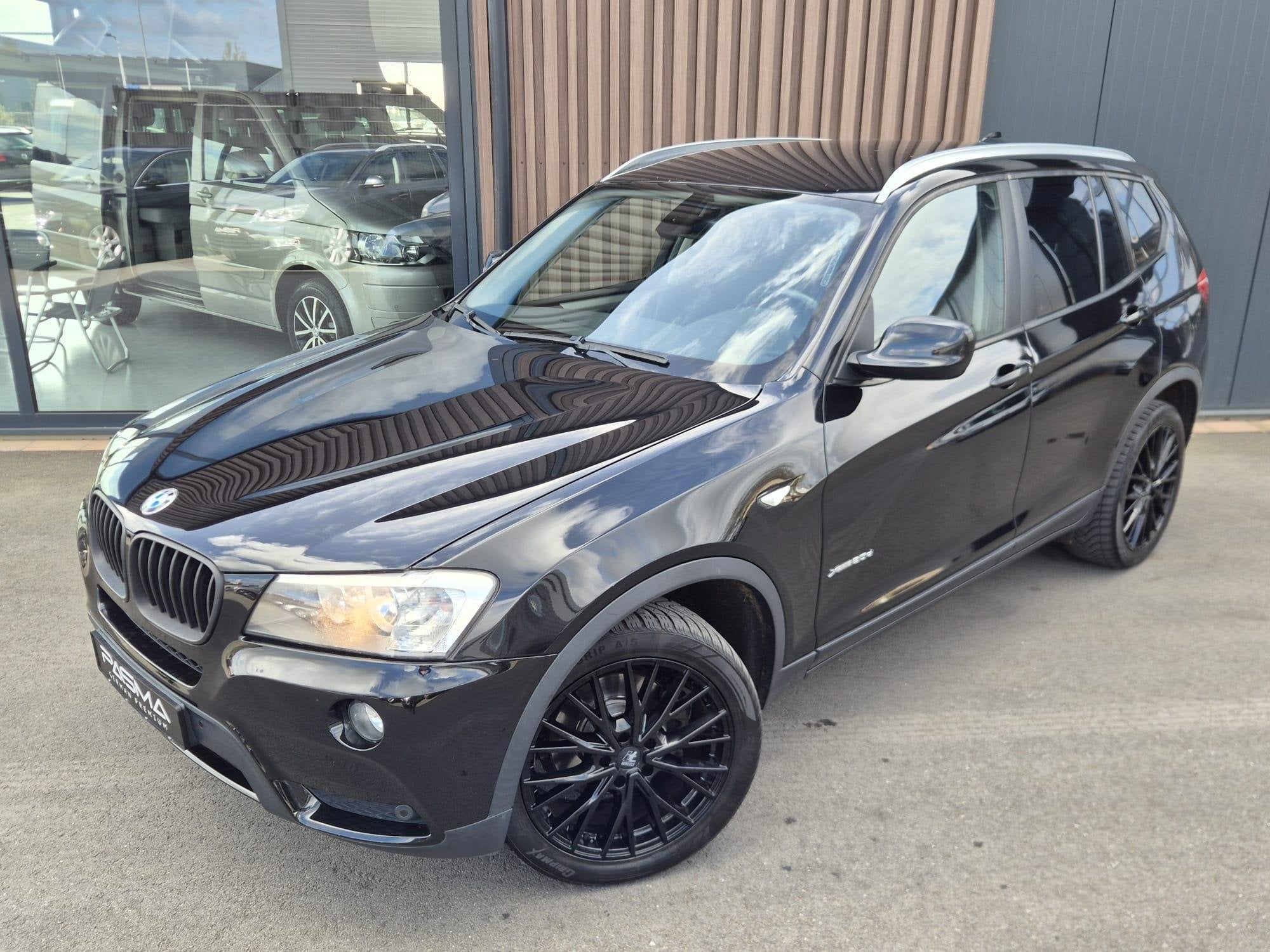 BMW X3 xDrive20d Automaat | Clima | Cruise | Trekhaak | 19 i, Automaat, Euro 5, Stof, 2000 kg
