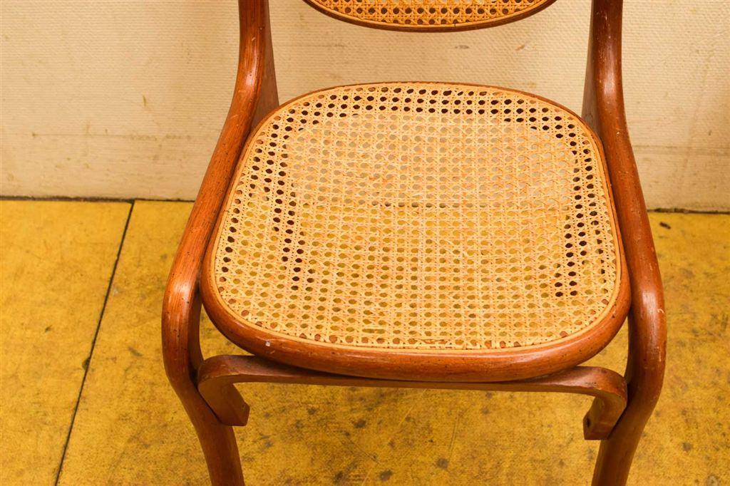 2 stuks houten stoelen 45241, Gebruikt, Bruin, Ophalen of Verzenden, Vijf, Zes of meer stoelen