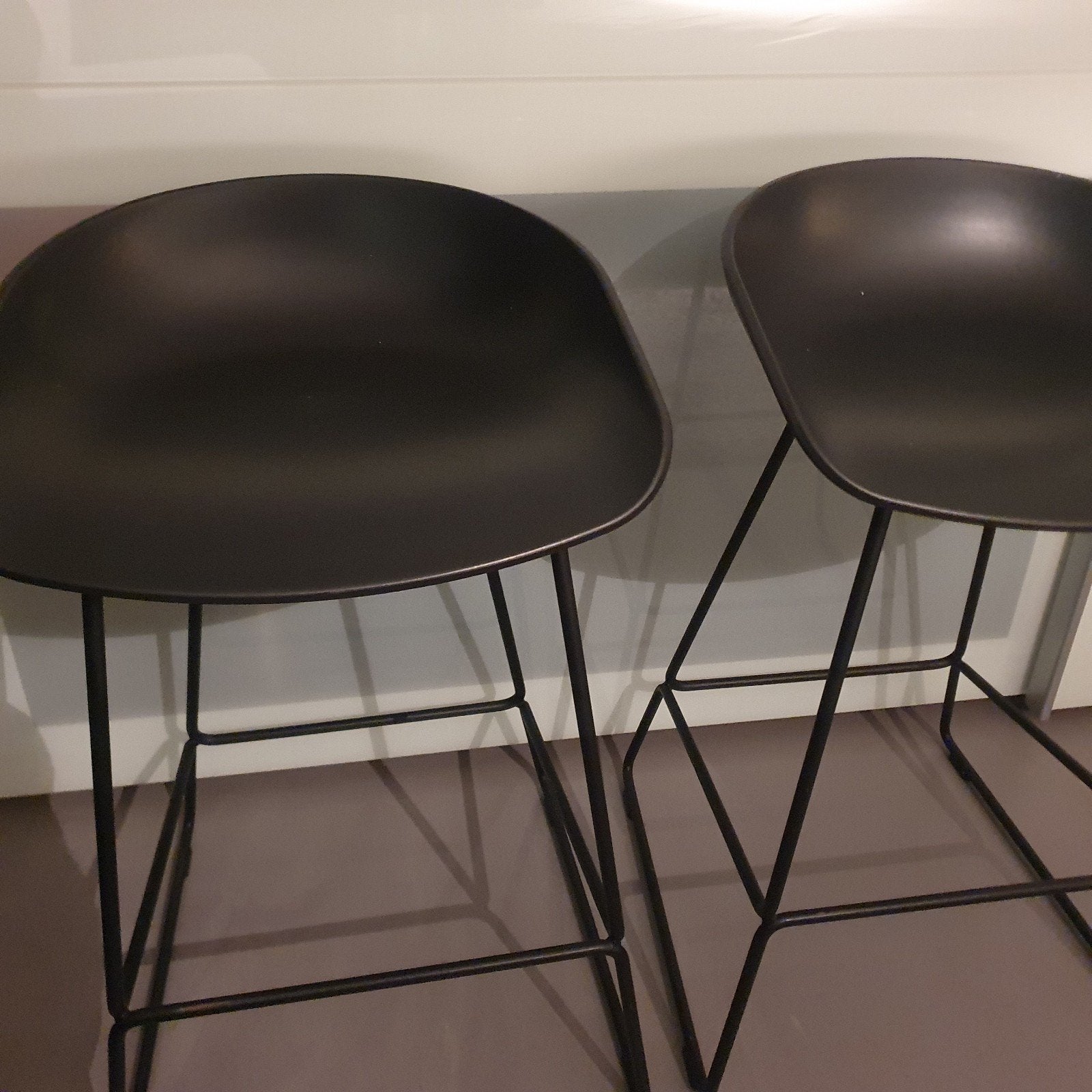 ***HAY AAS38 design barkrukken-zwart&wit (65/75cm)***, Huis en Inrichting, Ophalen, Met voetsteun, 60 tot 90 cm, Zo goed als nieuw